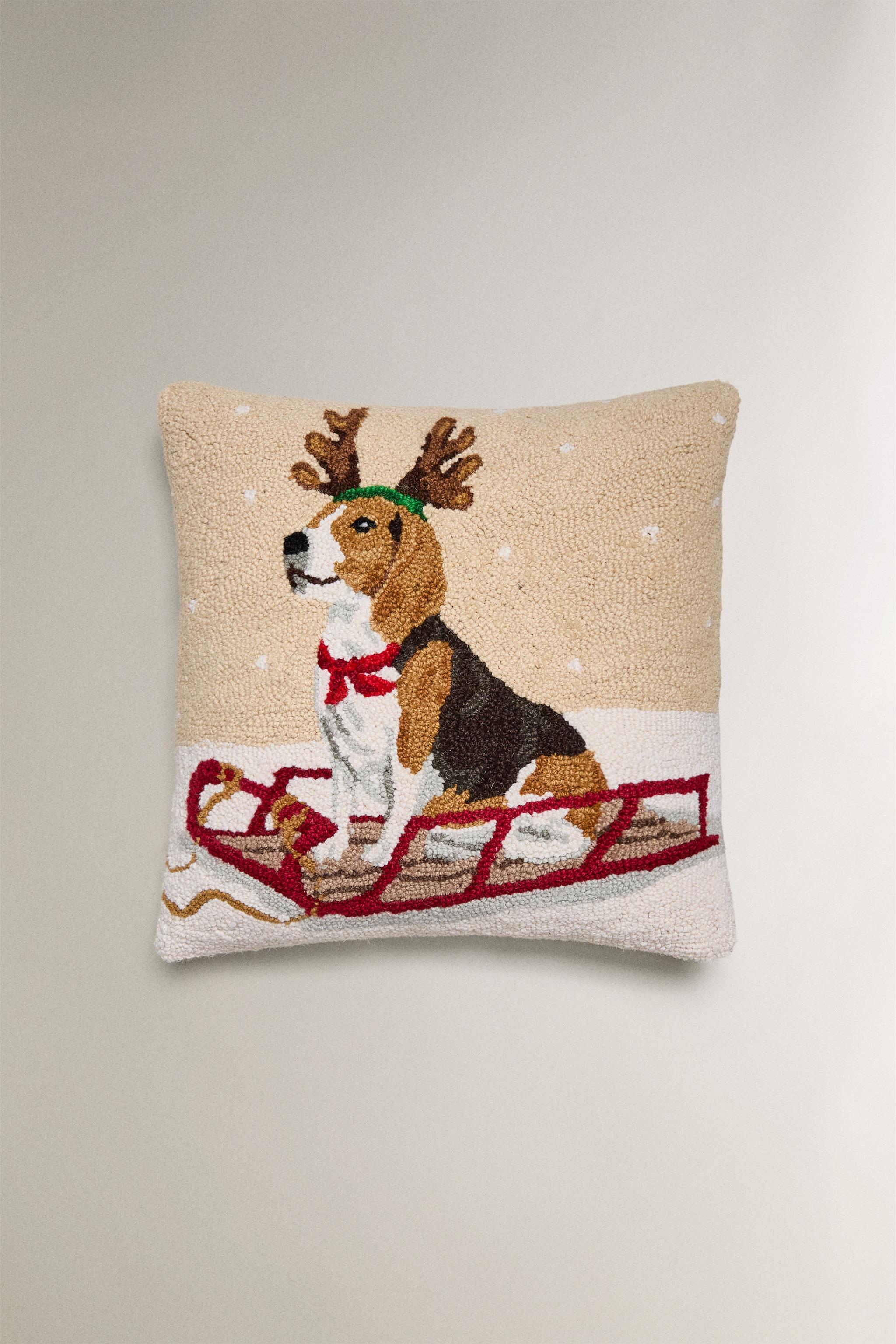 DOG ON A SLEIGH CHRISTMAS WOOL THROW PILLOW COVER